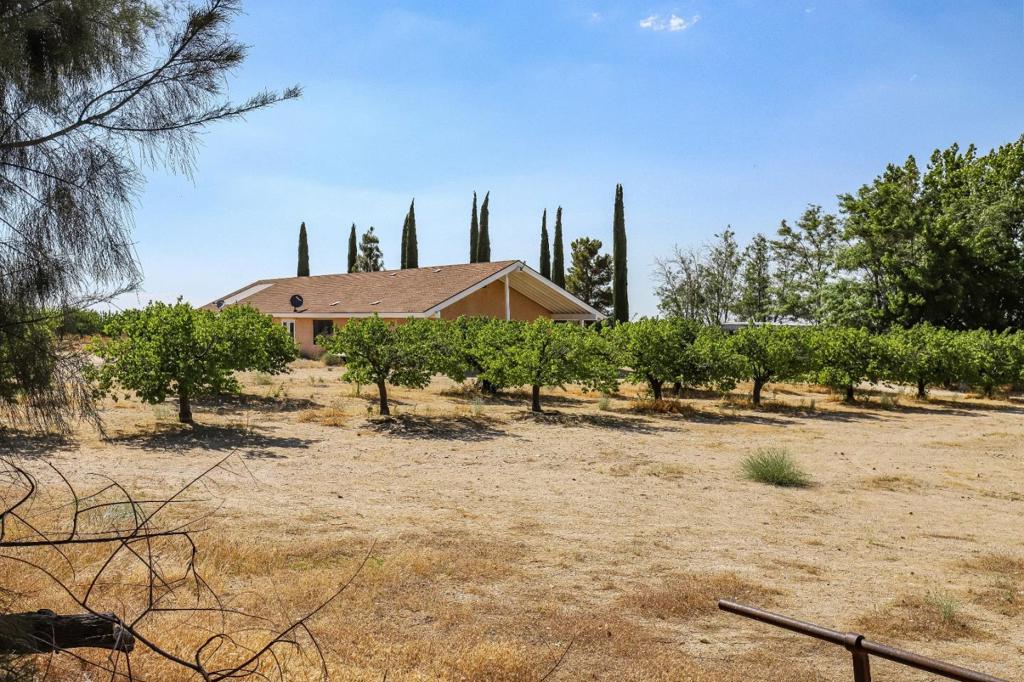 main property photo 60