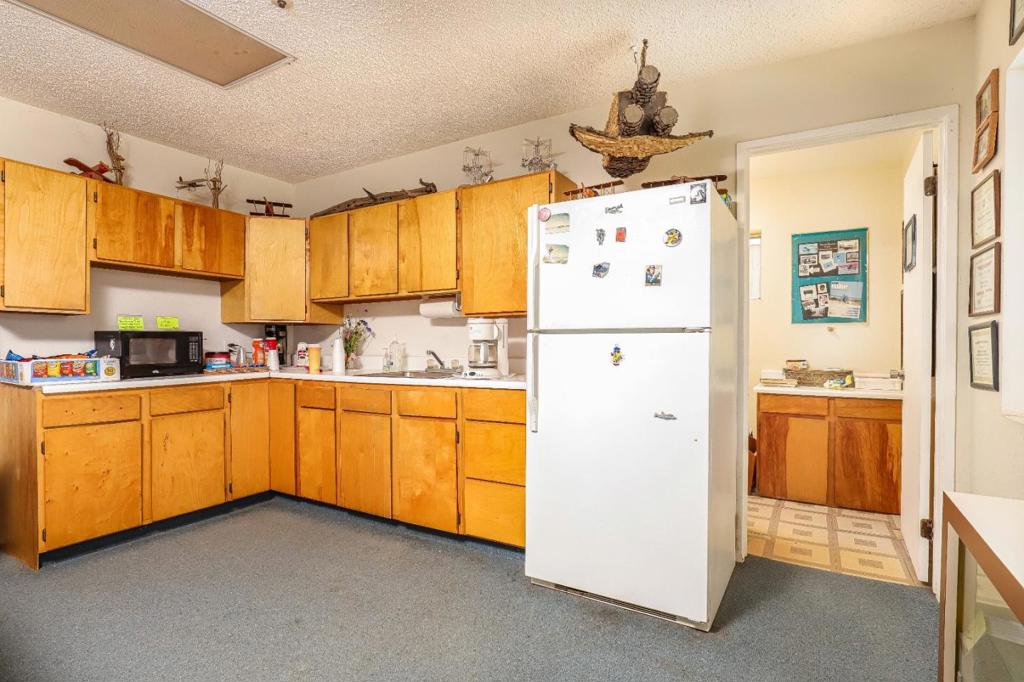 main property photo 71