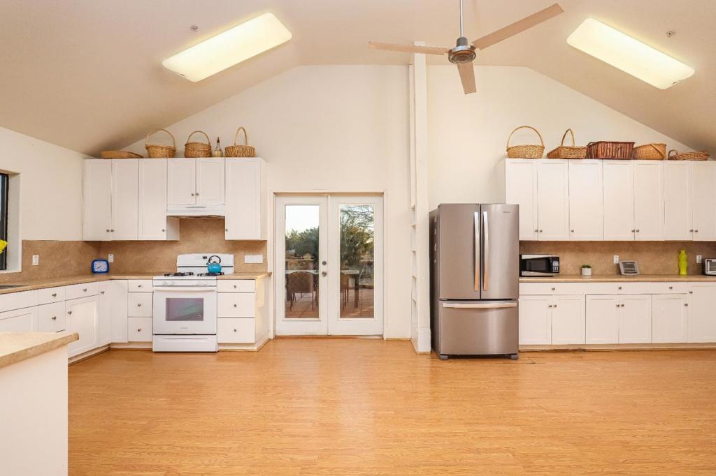 main property photo 86