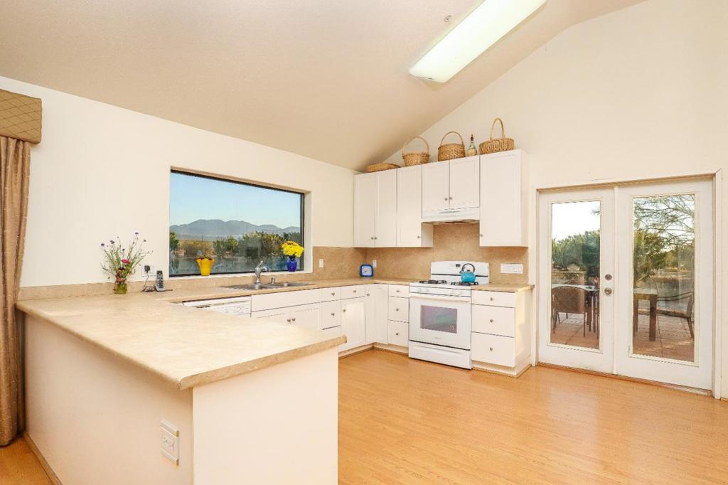 main property photo 87