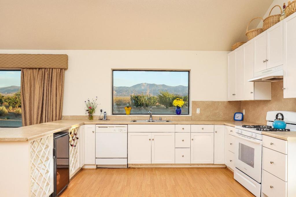 main property photo 88