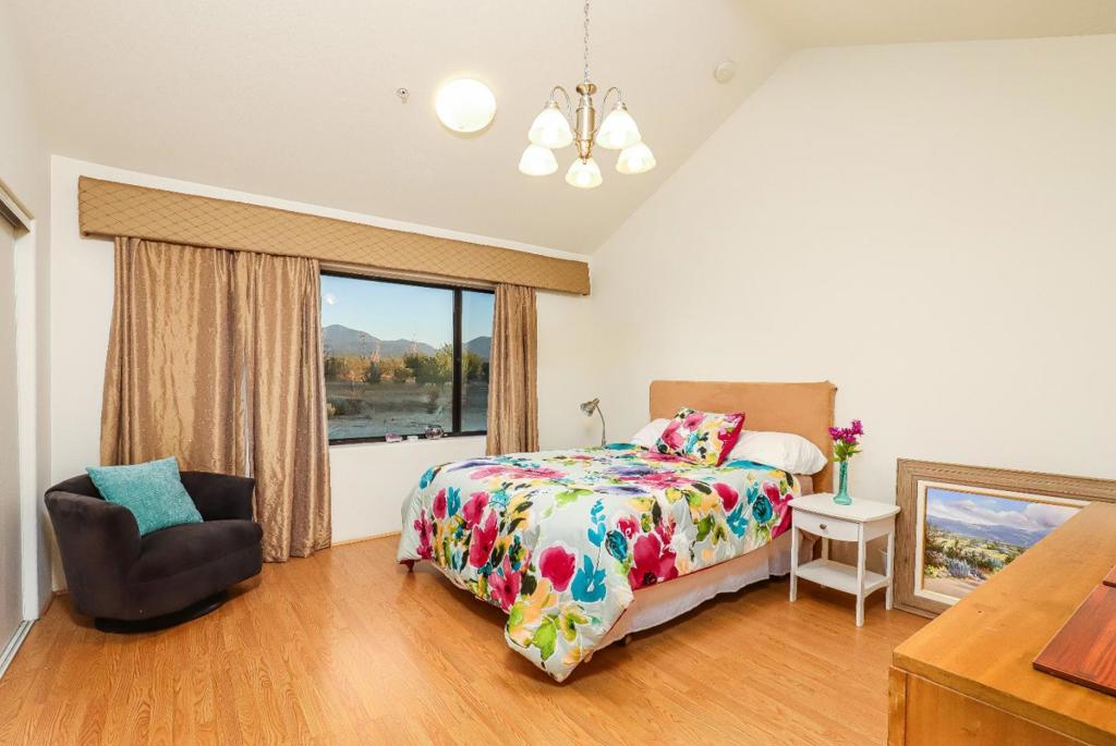 main property photo 90