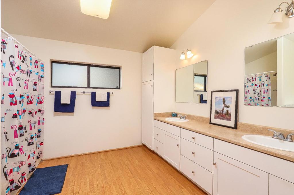 main property photo 94