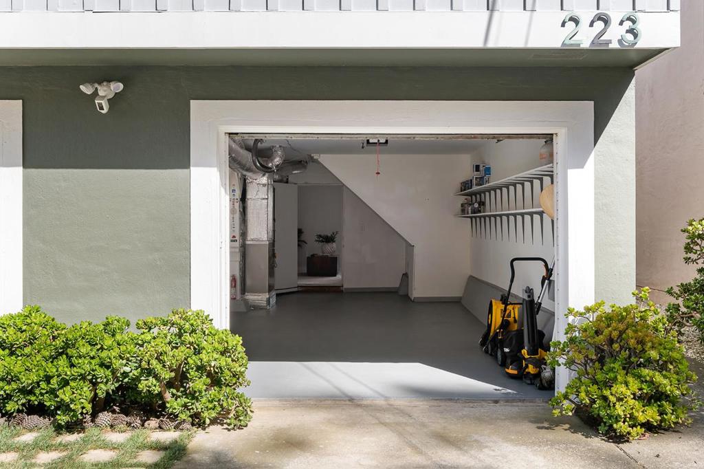 main property photo 71