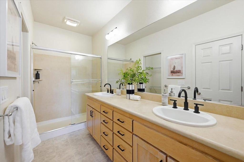 main property photo 62