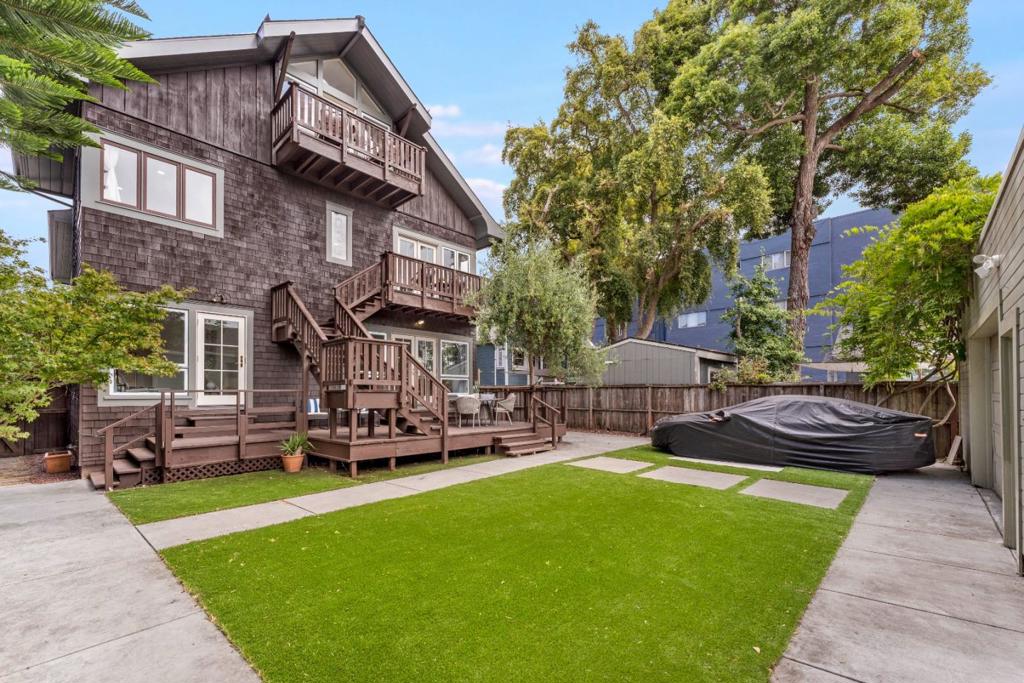main property photo 63
