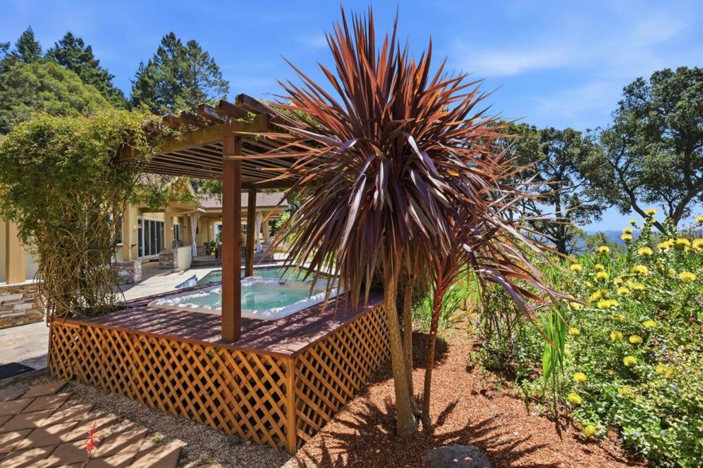 main property photo 61