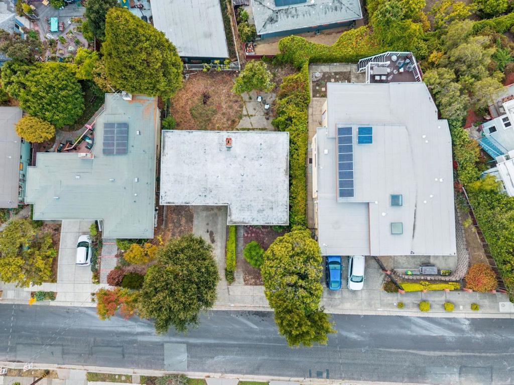 main property photo 63