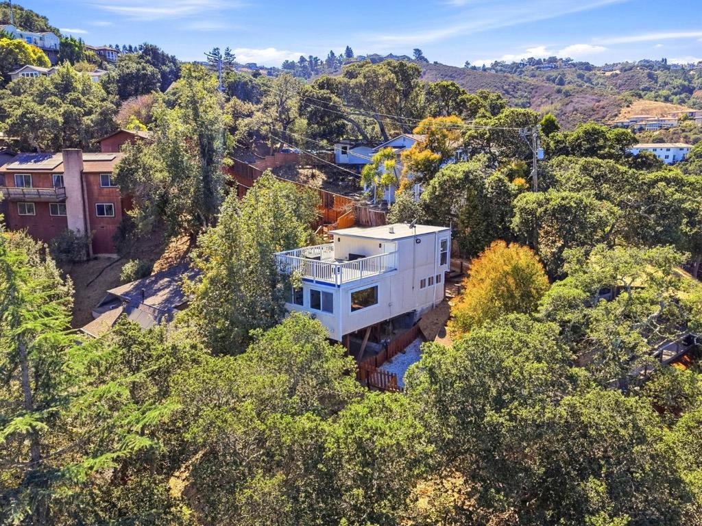 main property photo 58
