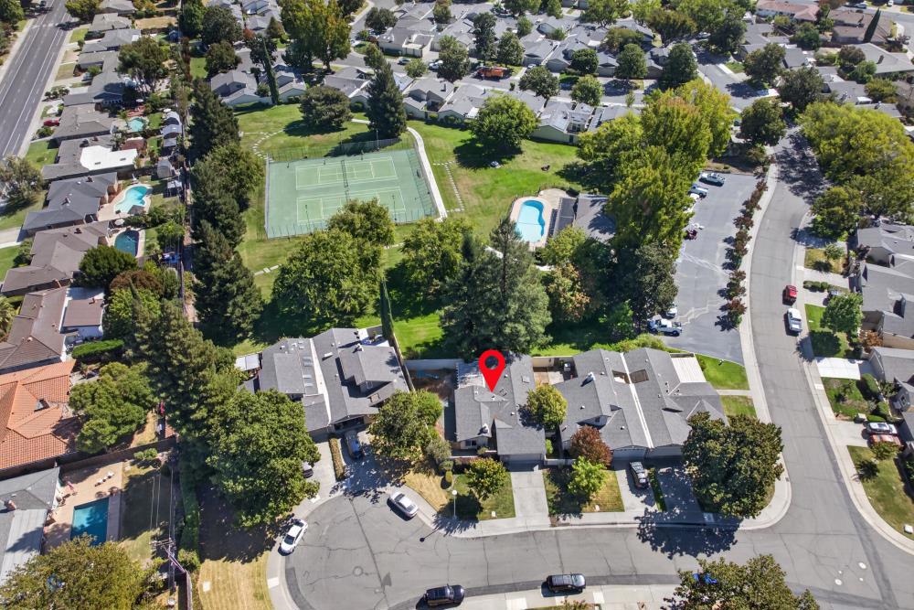 main property photo 75