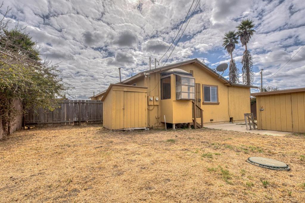 main property photo 78