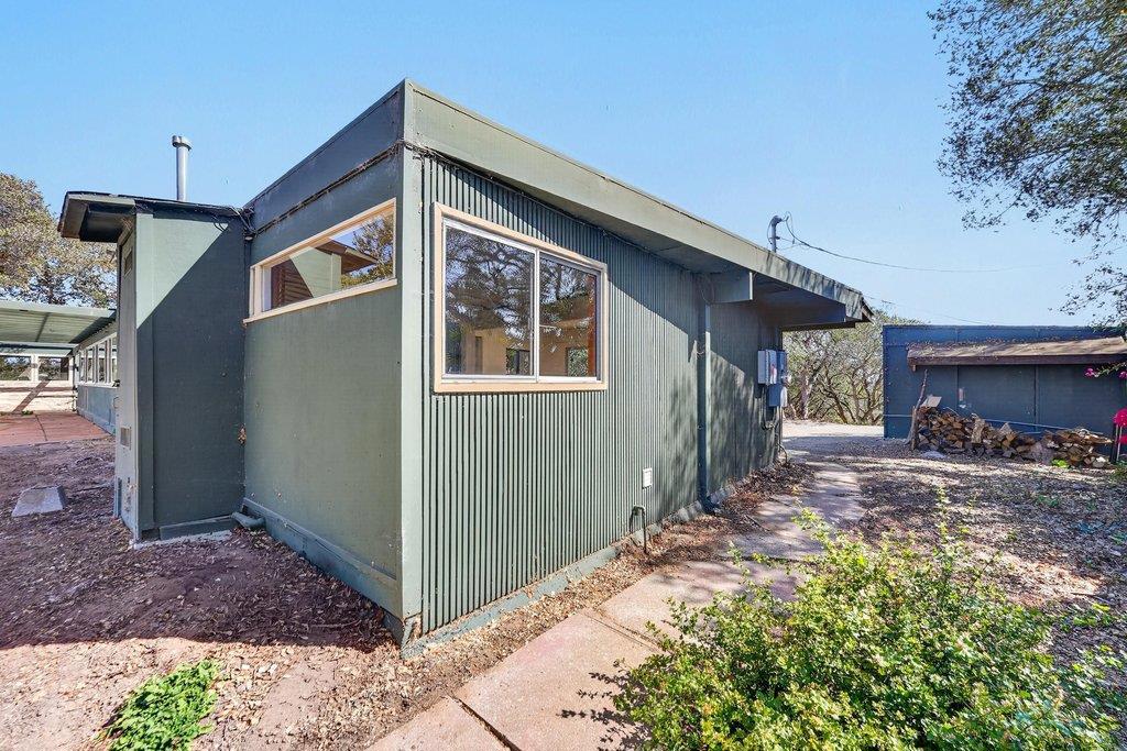 main property photo 51