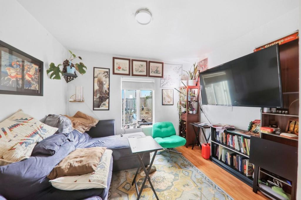main property photo 57