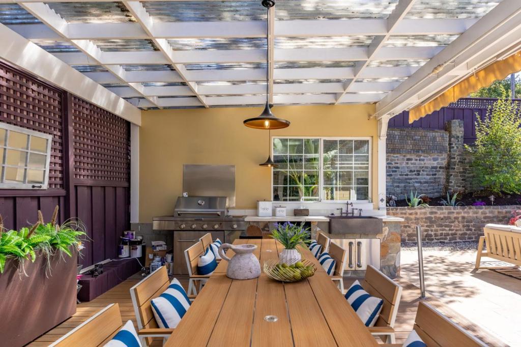 main property photo 94