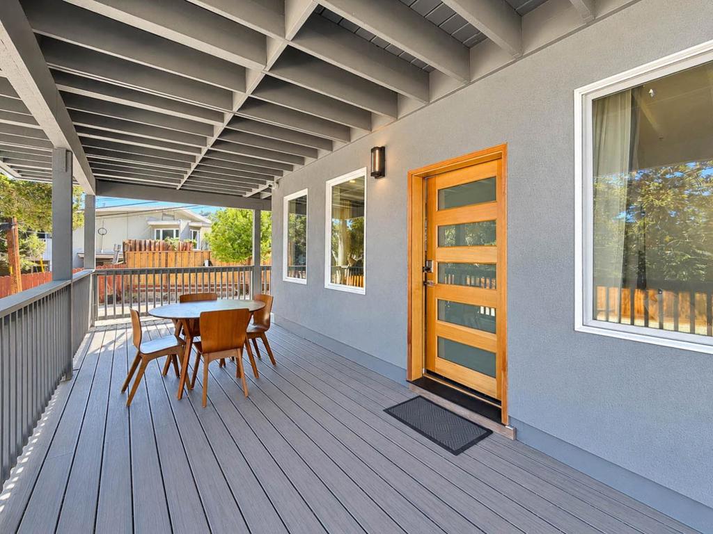 main property photo 81