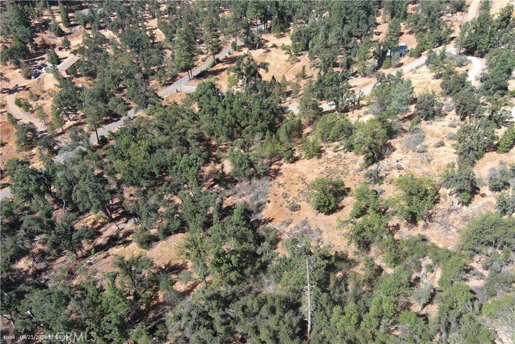 main property photo 11