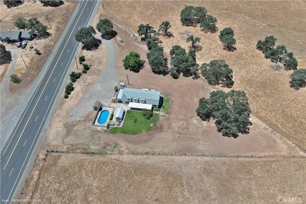 main property photo 8