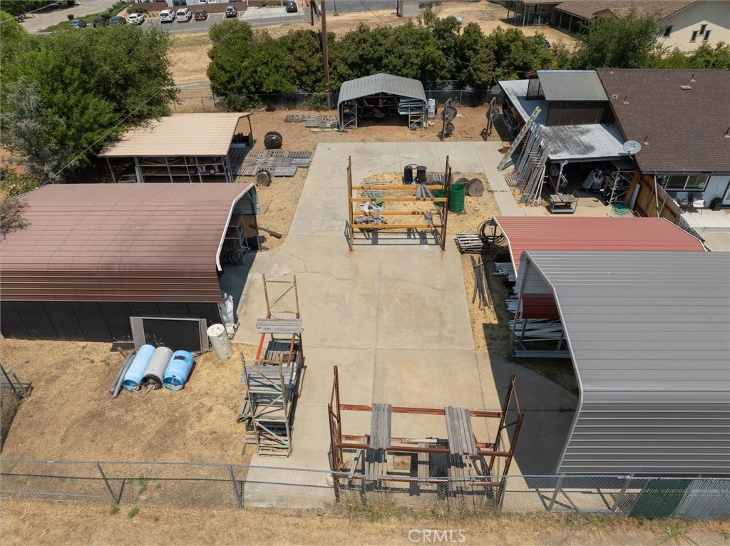 main property photo 11
