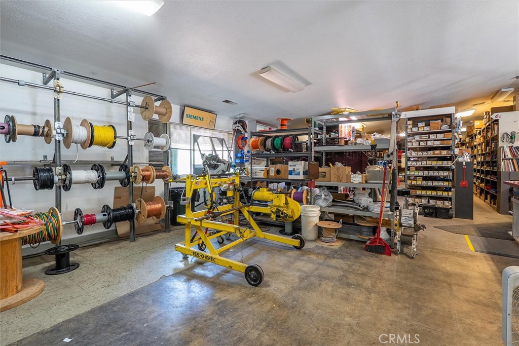 main property photo 16