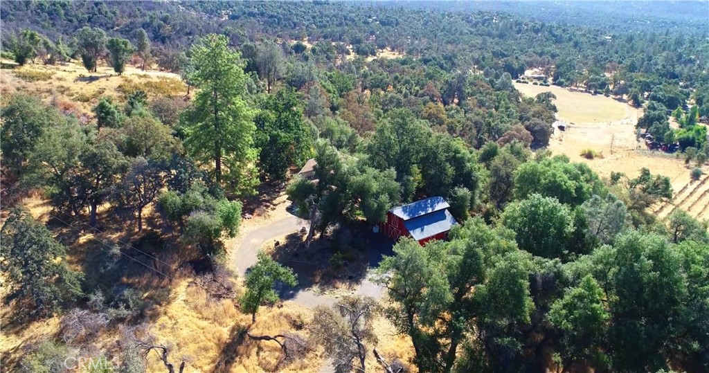 main property photo 10