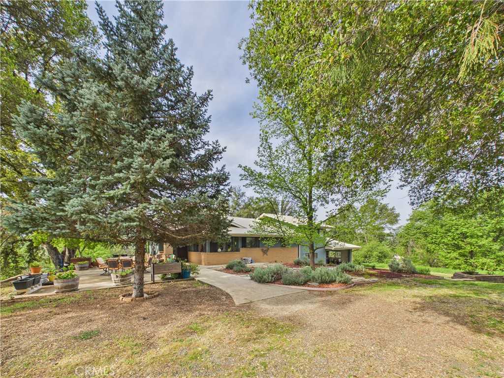 main property photo 45