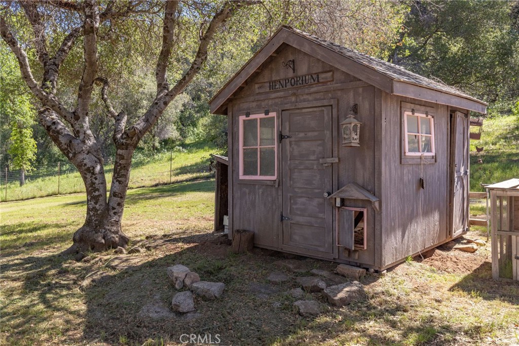 main property photo 50