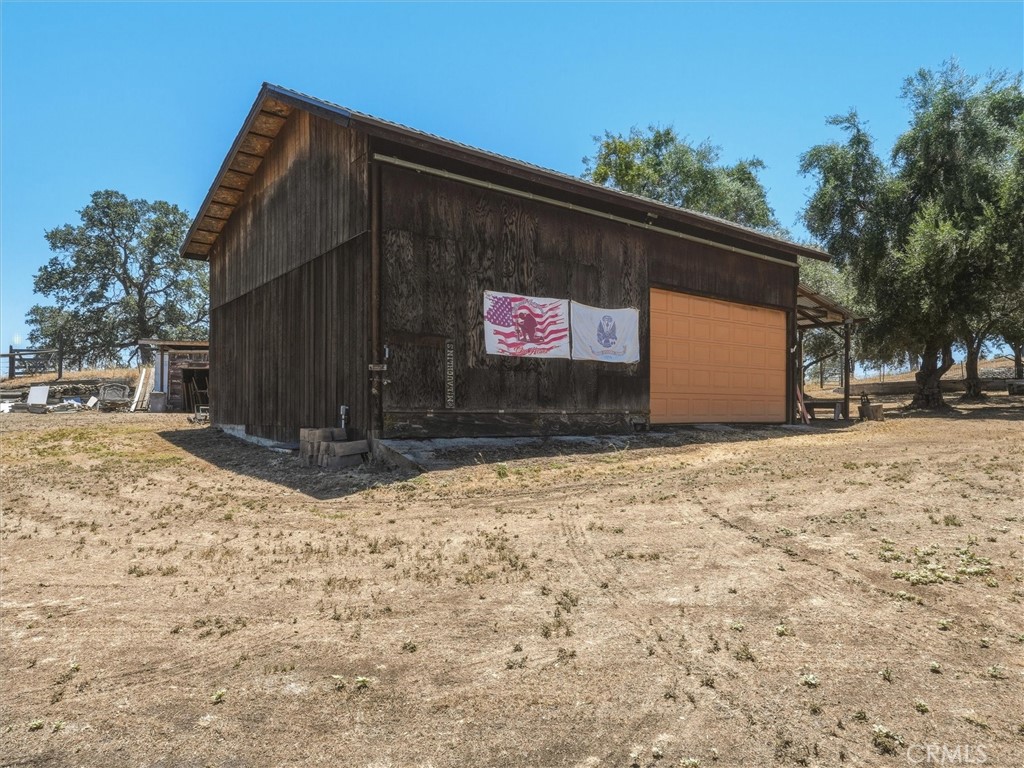 main property photo 38