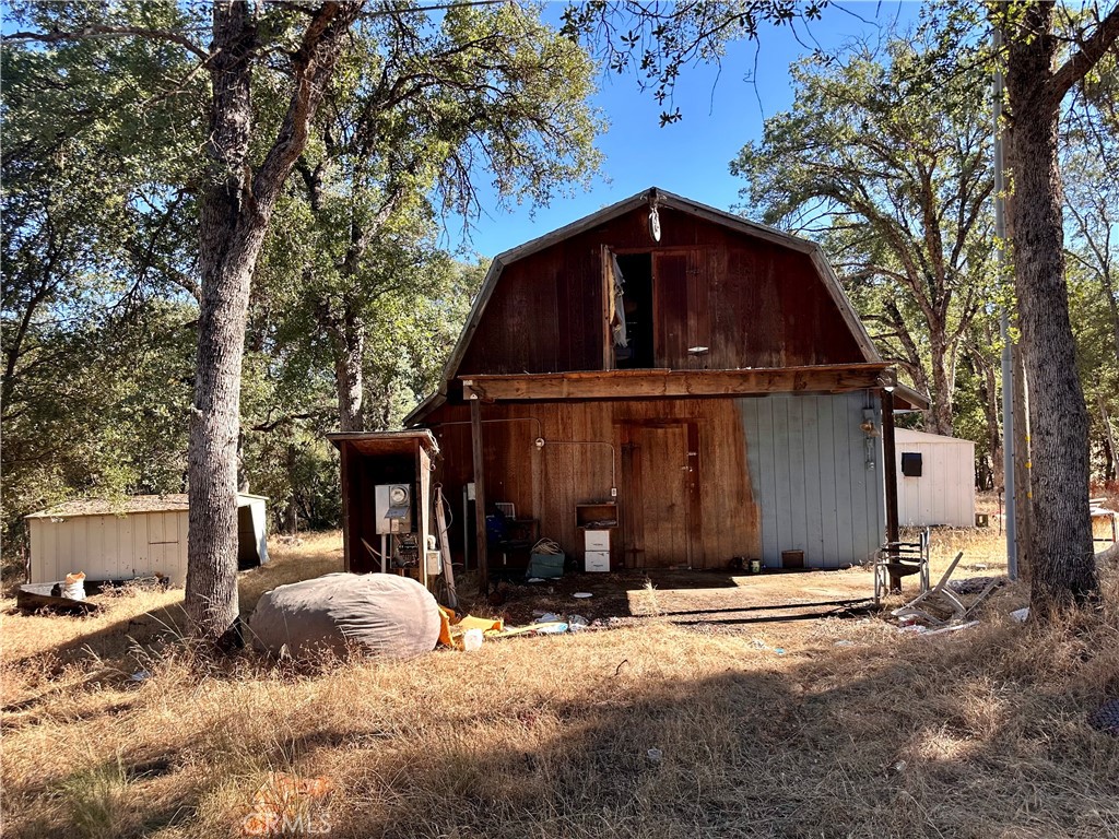 main property photo 29