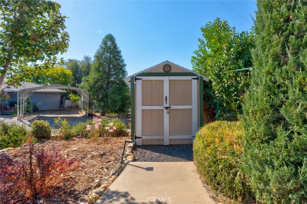 main property photo 42