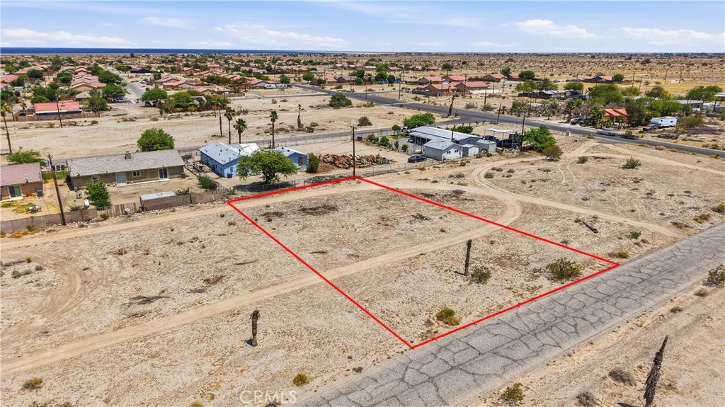 main property photo 8