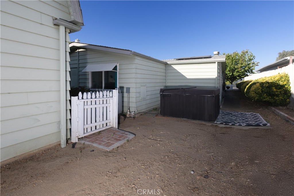 main property photo 34