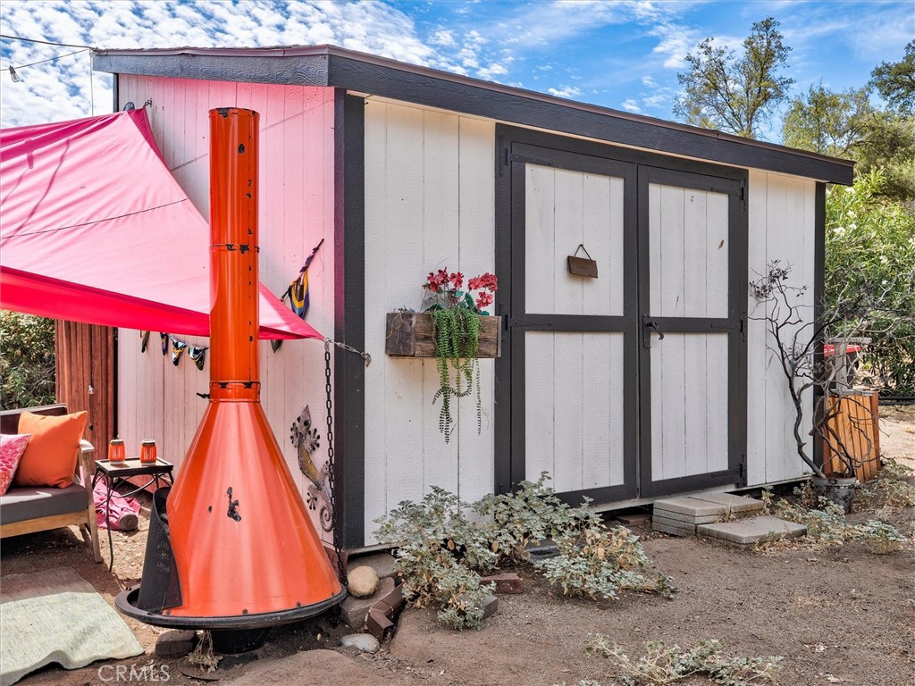 main property photo 31