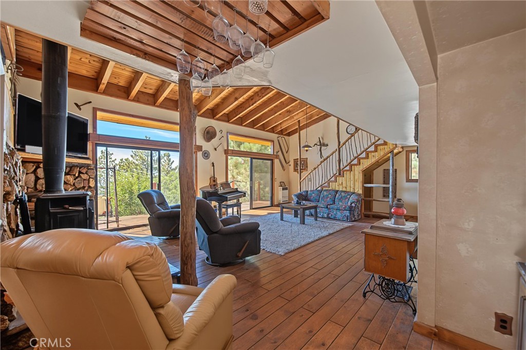 main property photo 27