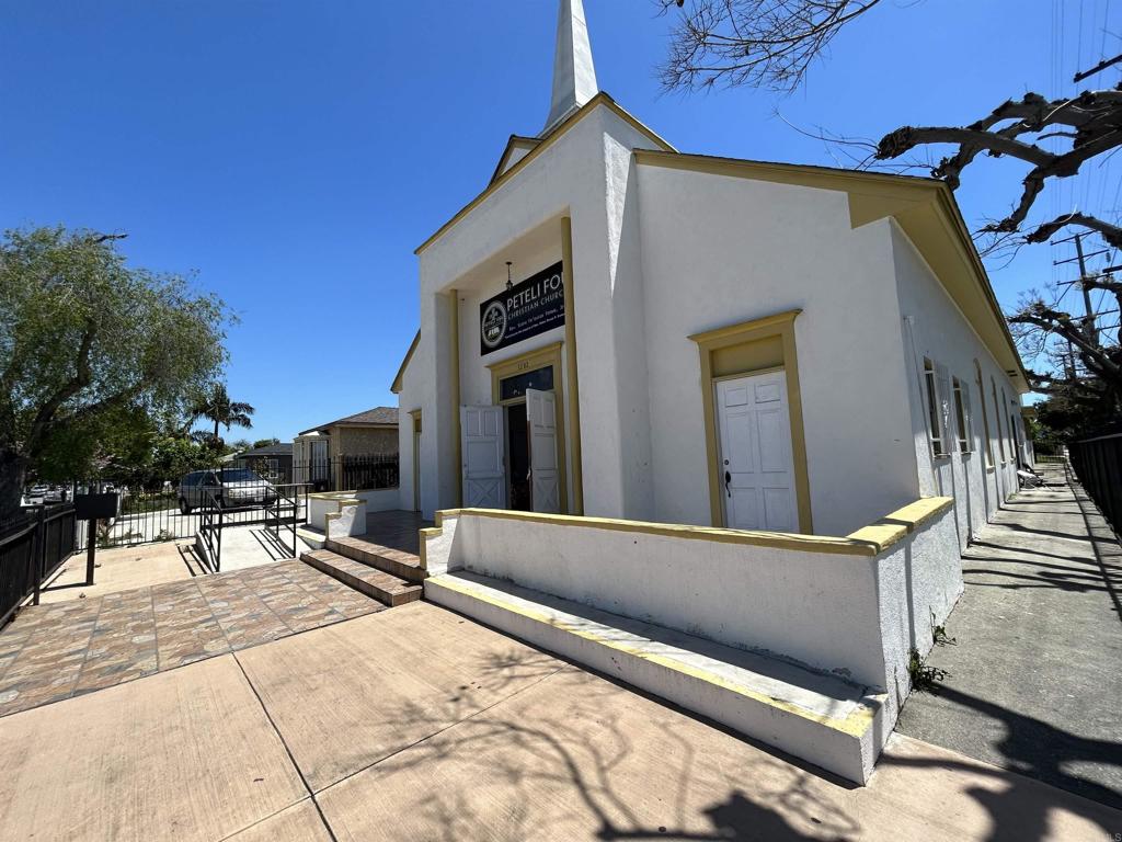 main property photo 4