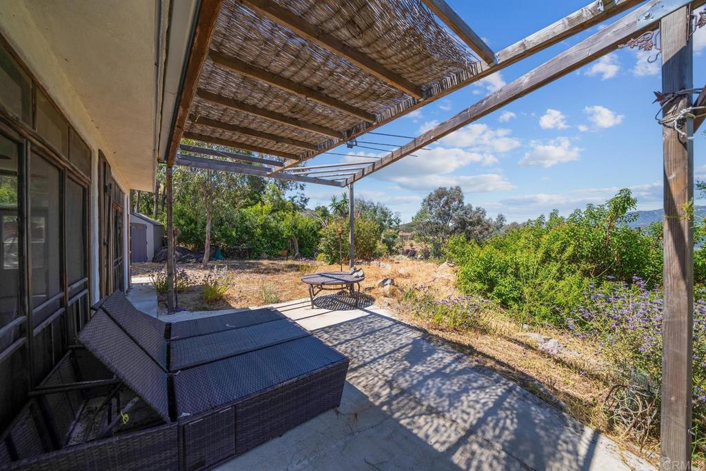 main property photo 50