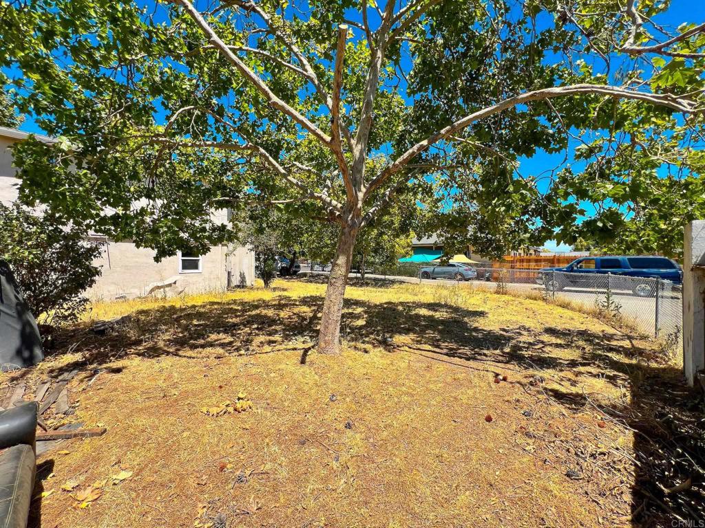 main property photo 10