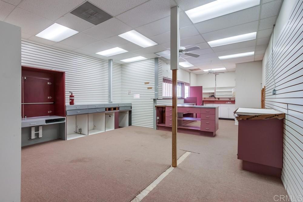 main property photo 50