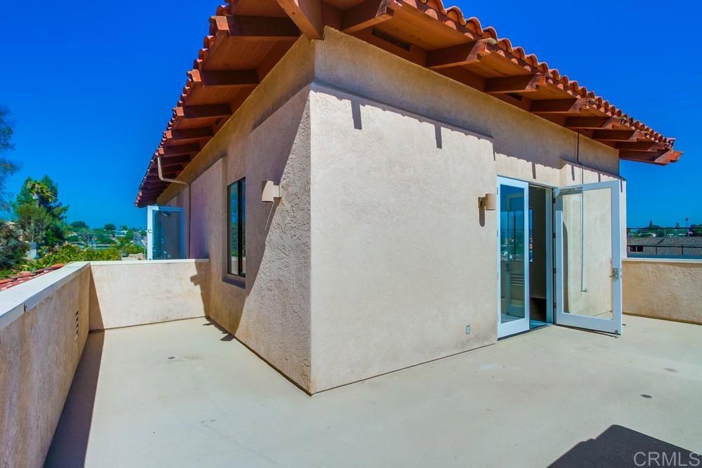 main property photo 67