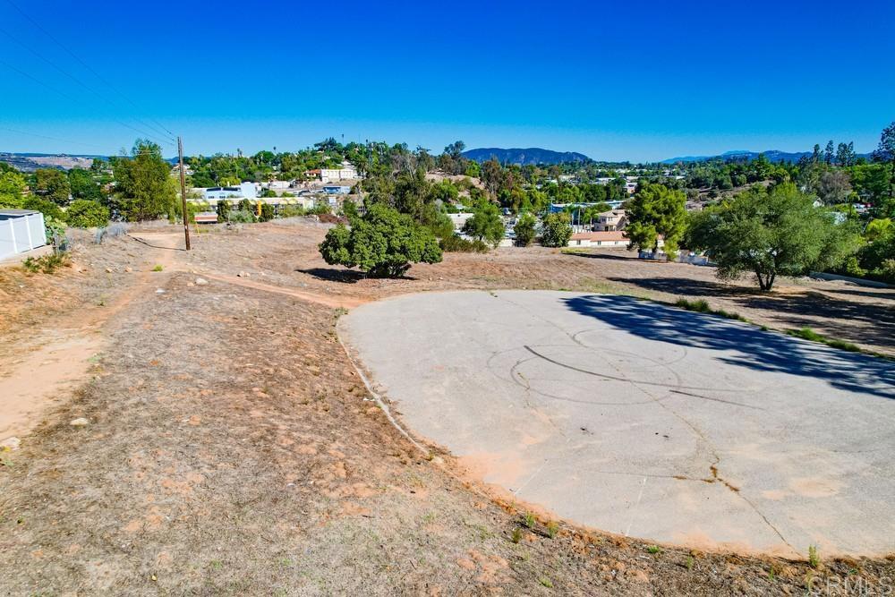 main property photo 19