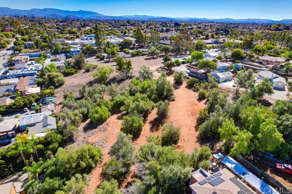 main property photo 25