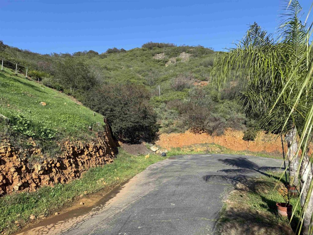main property photo 30