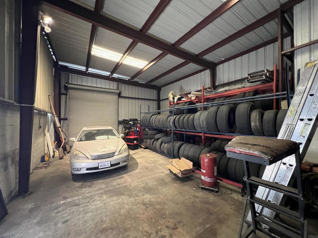 main property photo 10