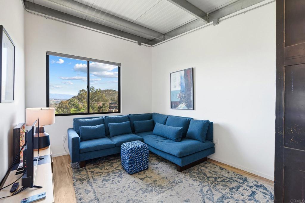main property photo 60