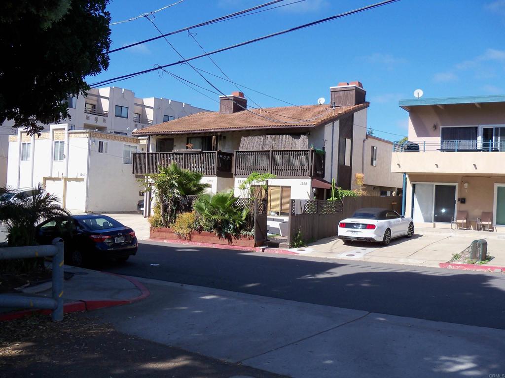 main property photo 3