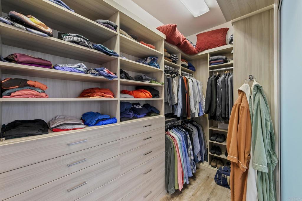main property photo 59