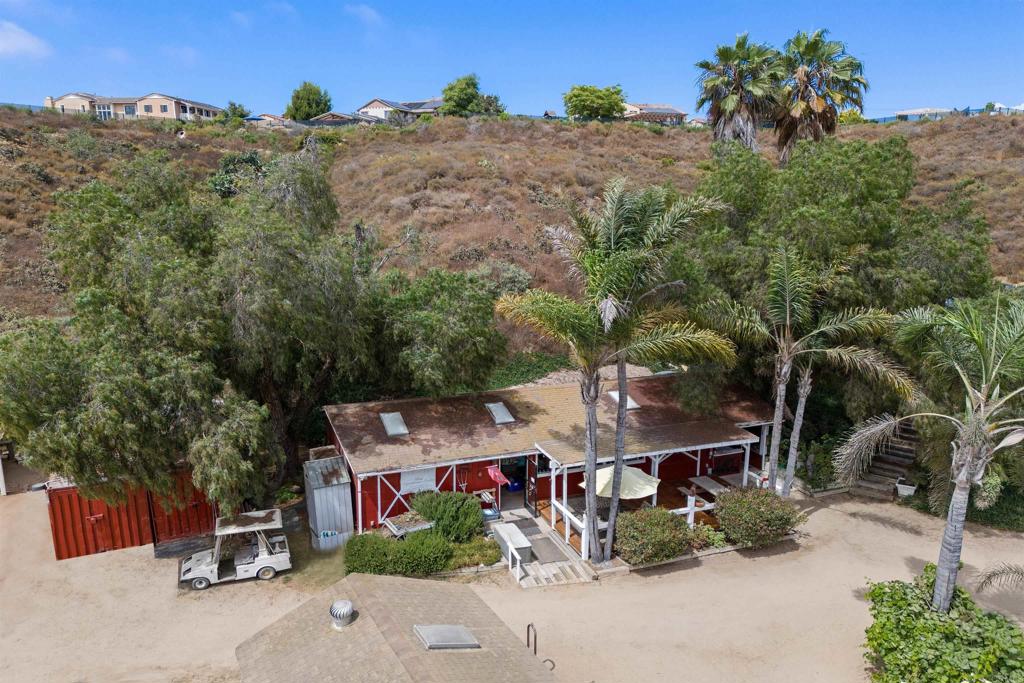 main property photo 38