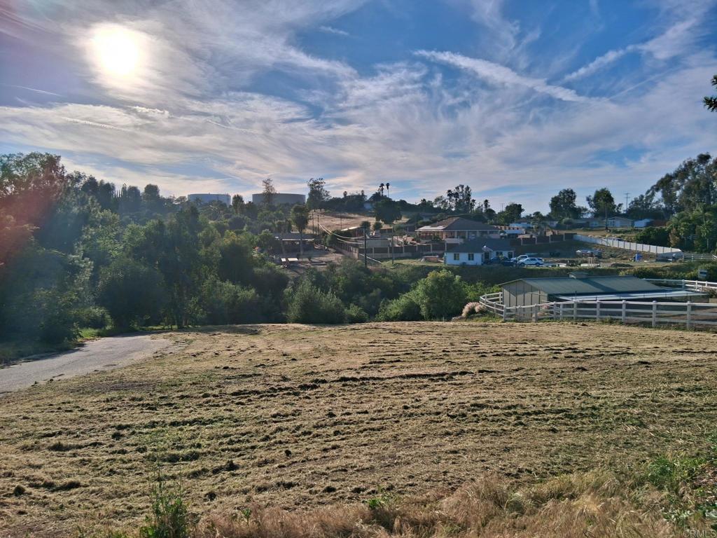 main property photo 7