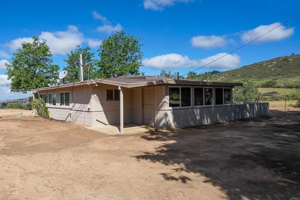 main property photo 6