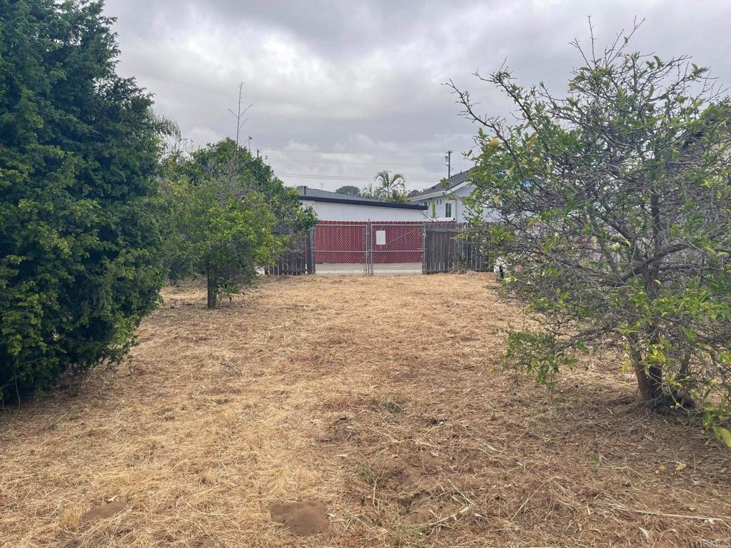 main property photo 30