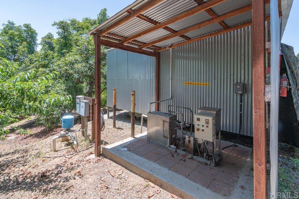 main property photo 36